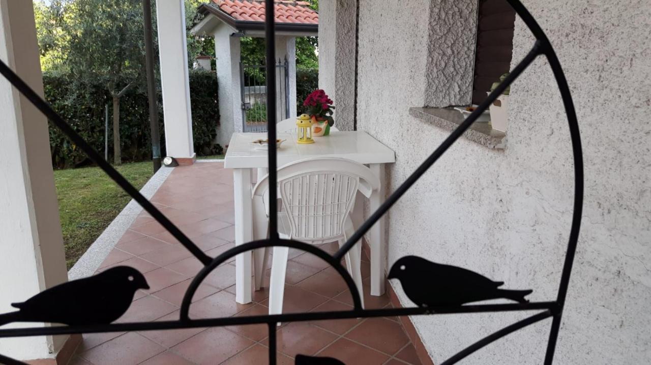 B&B Il Girasole Ortonovo Luaran gambar