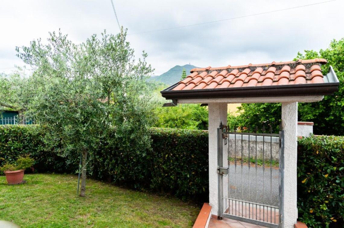 B&B Il Girasole Ortonovo Luaran gambar